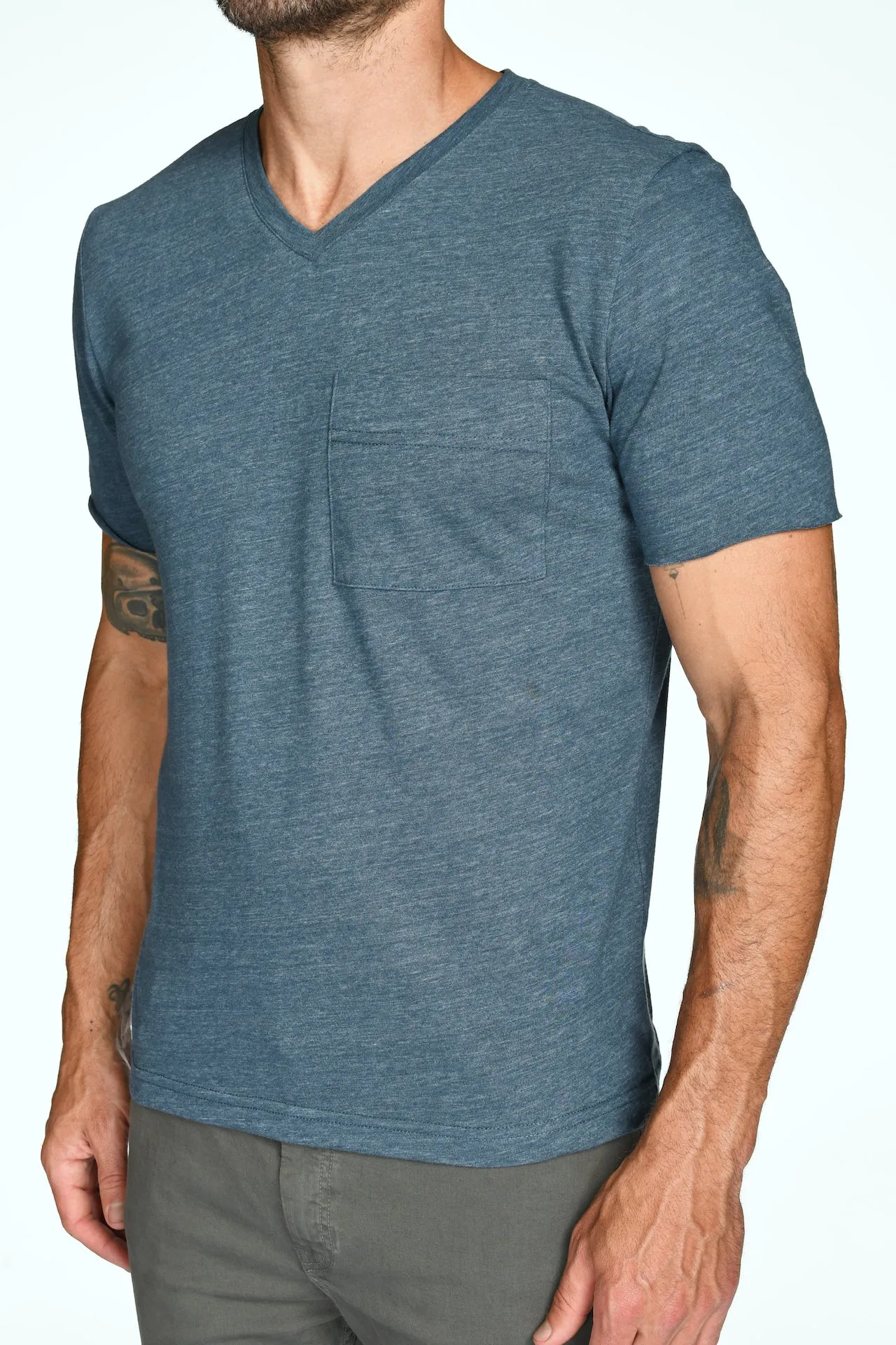 Men's Princeton Wide Pocket V-Neck Tee