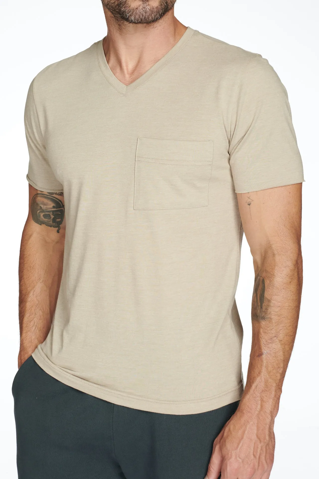 Men's Princeton Wide Pocket V-Neck Tee